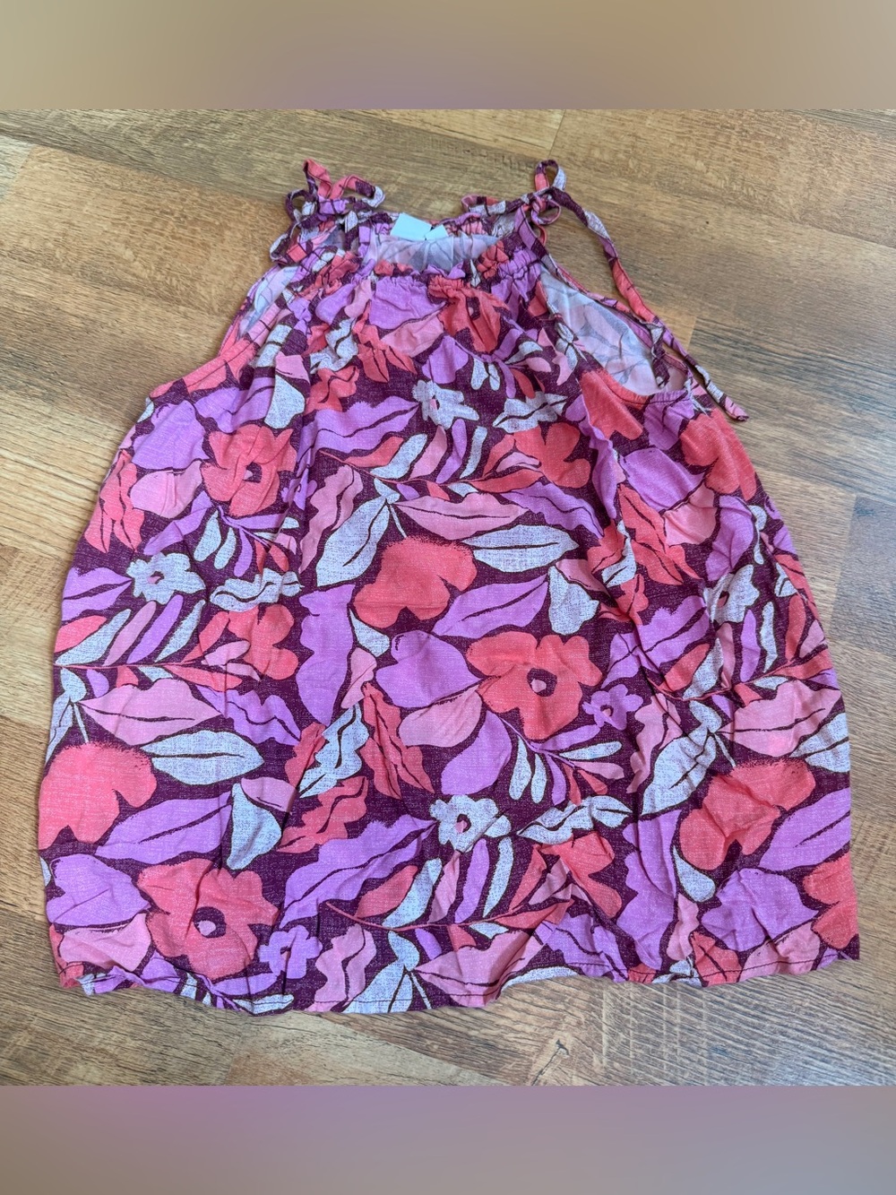 Women’s Xs Gap flowy flower tank top with string tie bow adjustable straps